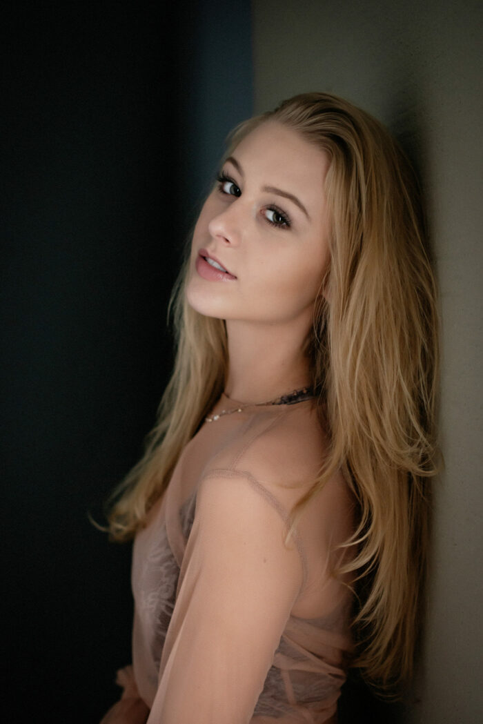 best Naples senior pics, high school senior photographer Naples, senior photoshoot near me, get senior pictures taken Naples, destination senior photos Naples