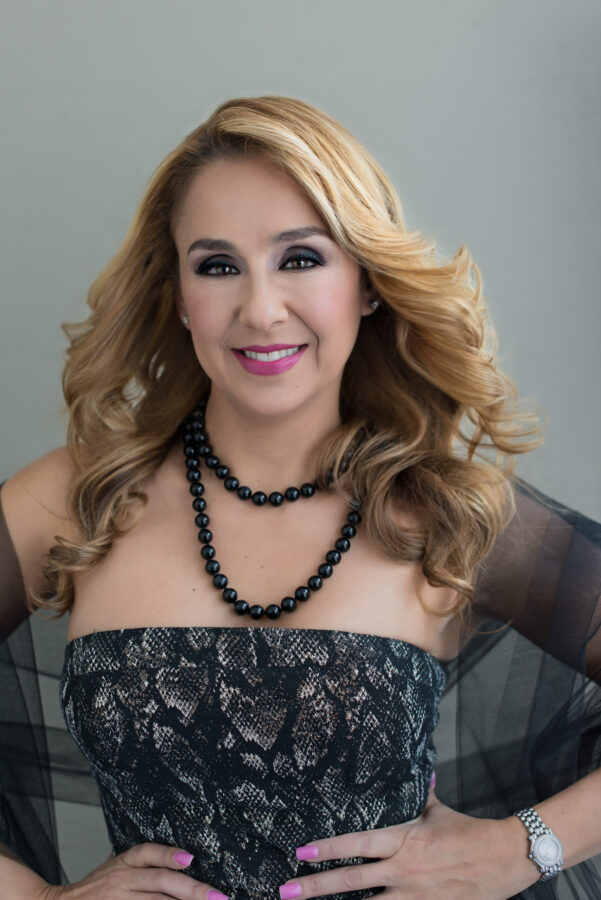Best Fort Myers headshots, professional headshots near me, branding photography Naples, Coral Gables headshots